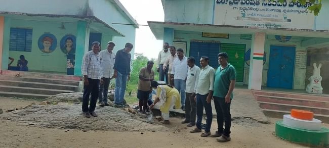 సొంత ఊరికి సేవా భావంతో చేయూత