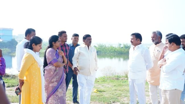 సాకి చెరువు కట్టపై బతుకమ్మ వేడుకలకు భారీ ఏర్పాట్లు