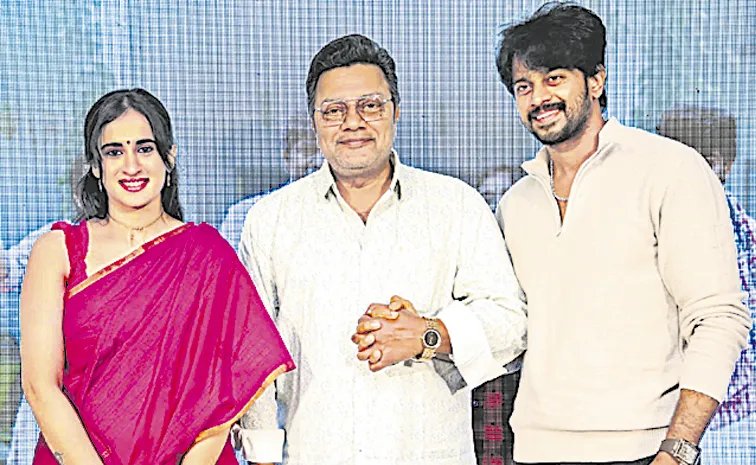 ప్రేమనే ఊరిలో’ చిత్రం మనసుల్ని కదిలిస్తుంది: డైలాగ్ కింగ్ సాయికుమార్ ప్రశంసలు