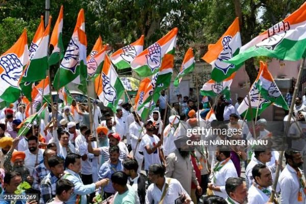 ఢిల్లీలో తీవ్రమైన విపక్షాల ఆందోళనలు: మధ్యాహ్నం పార్లమెంట్‌లో ఇండీ కూటమి భేటీ