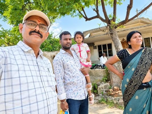 ఇంటింటా చెత్త వేర్పాటుపై అవగాహన  పరిశుభ్రతపై ప్రజలకు అవగాహన కల్పించిన అధికారులు..