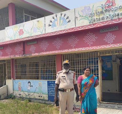 స్థానిక ఎన్నికల కోసం పోలింగ్ బూత్ ల పరిశీలన 