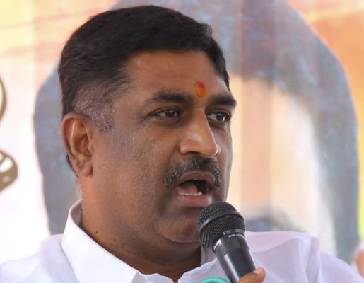 తెలంగాణలో 95 లక్షల ఓట్ల తేడాపై ఎన్నికల సంఘం వివరణ ఇవ్వాలి