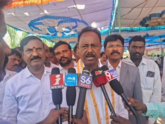 భూపాలపల్లి లో మెగా జాబ్ మేళాకు విశేష స్పందన