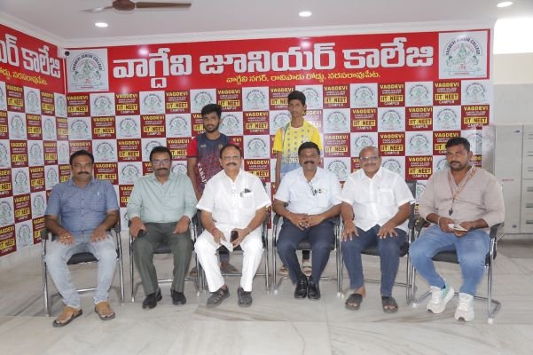 క్రీడా పోటీల్లో వాగ్దేవి విద్యార్థుల ప్రతిభ