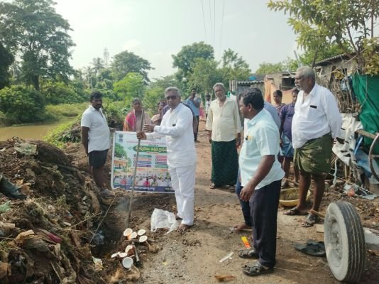 నాలుగు సిమెంటు రోడ్లకు శంఖుస్థాపన - తూనుగుంట్ల సాయిబాబా