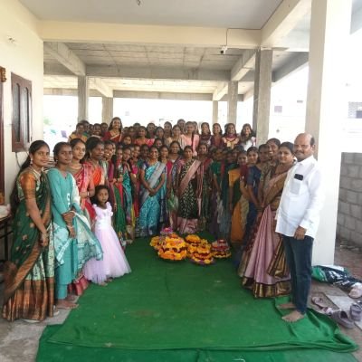 బతుకమ్మ సంబరం.. జేబీఎంలో పూల సందడి!