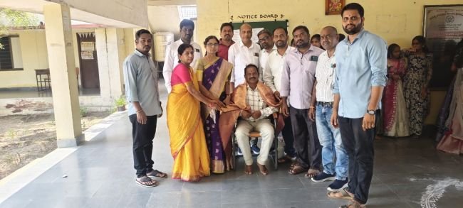 అధ్యాపకులకు అనసూయ పవర్ ట్రస్ట్ ఆధ్వర్యంలో ఘన సన్మానం