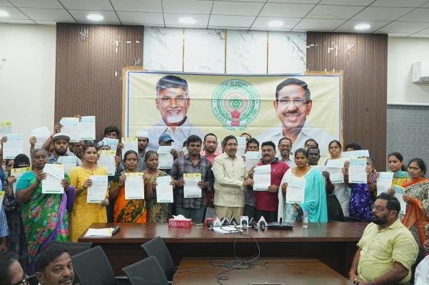 పేదల ఆరోగ్యానికి సీఎం సహాయనిధి భరోసా-మంత్రి నారాయణ