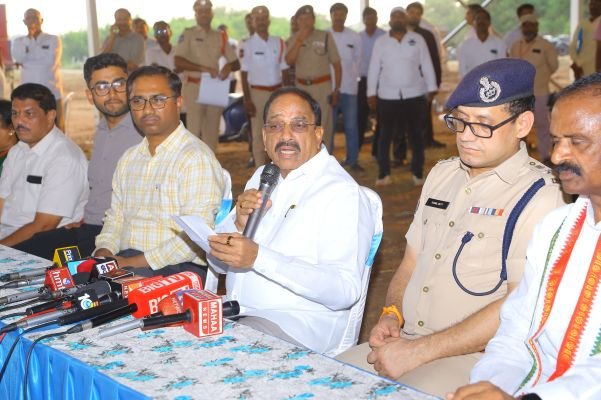 టీటీడీ ఆధ్వర్యంలోనే శ్రీ వెంకటేశ్వర స్వామి ఆలయ నిర్మాణం నిర్వహణ.. మంత్రి తుమ్మల