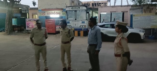 *మధిర లో టి.ఏస్ ఆర్టీసీ ఎన్నికలు ప్రశాంతం*    *కౌంటియ ప్రక్రియ పూర్తి* 