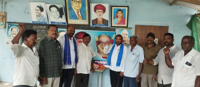 బహుజన రాజకీయ దురంధరుడు మాన్యవార్ కాన్షీరామ్ 20వ వర్ధంతి సందర్భంగా ఘన నివాళులు