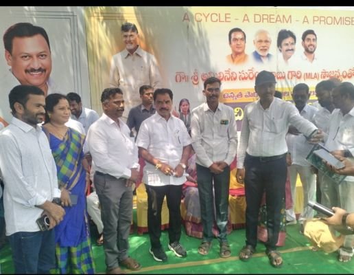 ఎమ్మెల్యే అమిలినేని ఘనంగా సత్కరించిన ప్రైవేట్ పాఠశాలల సంఘం.