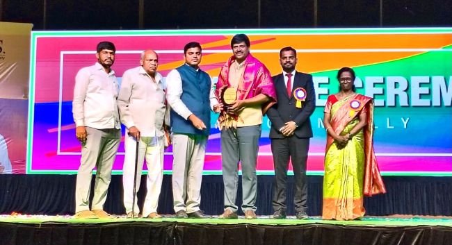 *విద్యార్థులు క్రమశిక్షణతో నాయకత్వ లక్షణాలను పెంపొందించుకోవాలి*