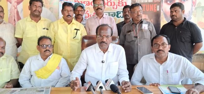 మేయర్ సీటు తో సహా 62 డివిజన్లు గెలుచుకుంటాం  --  టిడిపి జిల్లా అధ్యక్షుడు,ఎమ్మెల్యే బడేటి చంటి
