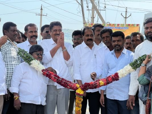 వైఎస్సార్‌సీపీకీ కార్యకర్తలే ప్రధాన బలం