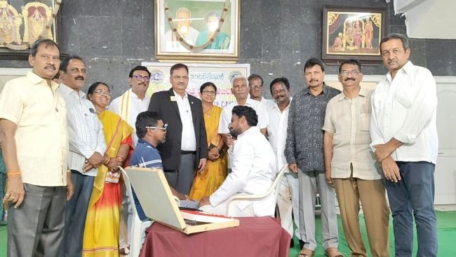 కంటి చూపు పై ప్రతి ఒక్కరూ శ్రద్ధ వహించాలి  