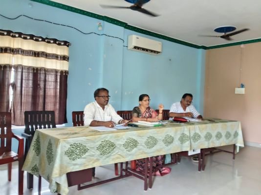 ఉపాధి పనులు వేగవంతం చేయాలి