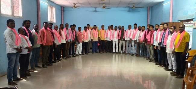 సింగరేణి కార్మిక గర్జన సభను విజయవంతం చేయాలి - బీఆర్ఎస్ నాయకుల పిలుపు