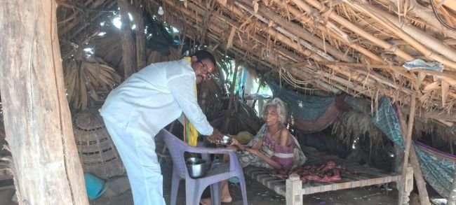పేదల ఆకలి తీర్చడమే మానవ జన్మకు సార్థకత