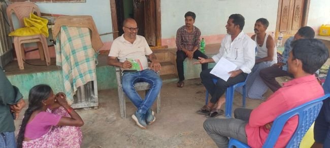 నూతన పింఛన్ల దరఖాస్తుల పరిశీలన.....