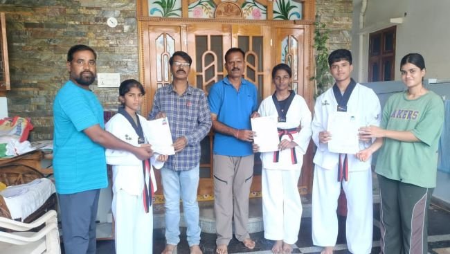 ఎస్ జి ఎఫ్ రాష్ట్ర సాయి పోటీలకు ఎంపికైన టైక్వాండో విద్యార్థులు