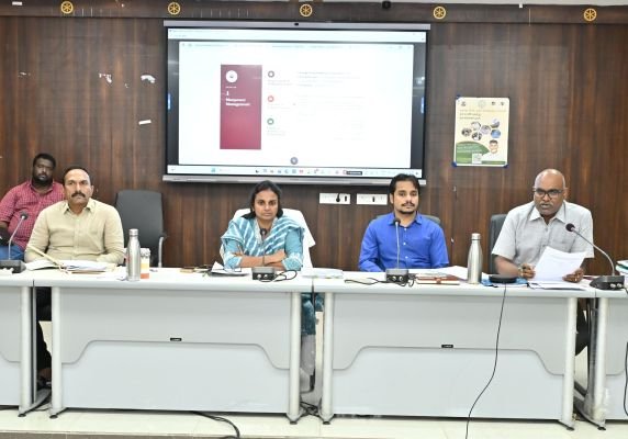 త్వరలో జరిగే స్థానిక సంస్థల ఎన్నికల నిర్వహణకు పటిష్ట మైన ముందస్తు ఏర్పాట్లు చేయాలి*