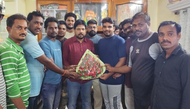 నాయుడు చుట్టూ నర్సాపురం రాజకీయం !