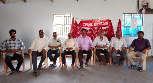 నిరసన తెలపడం రాజ్యాంగ హక్కు - ఢిల్లీ అరెస్టులను ఖండించండి