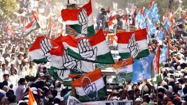 సోమవారం ఢిల్లీలో భారీ ధర్నాకు సిద్ధమైన టీకాంగ్రెస్