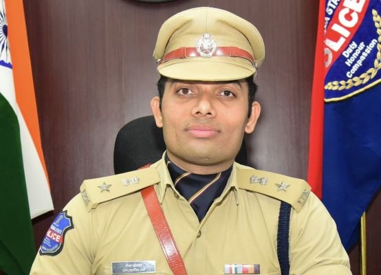 పోలీస్ ఫ్లాగ్ డే సందర్భంగా వ్యాసరచన, లఘు చిత్రాలు, ఫోటోగ్రఫీ పోటీలు