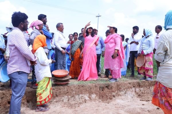 ఉపాధి కల్పనలో రాజన్న సిరిసిల్ల జిల్లాకు  అగ్రస్థానం