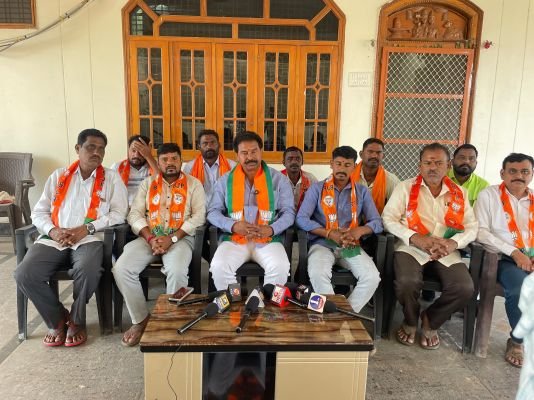 రాజకీయ కక్ష సాధింపు తోనే తప్పుడు కేసు-బిజెపి రాష్ట్ర కార్యవర్గ సభ్యుడు చల్లా నారాయణరెడ్డి