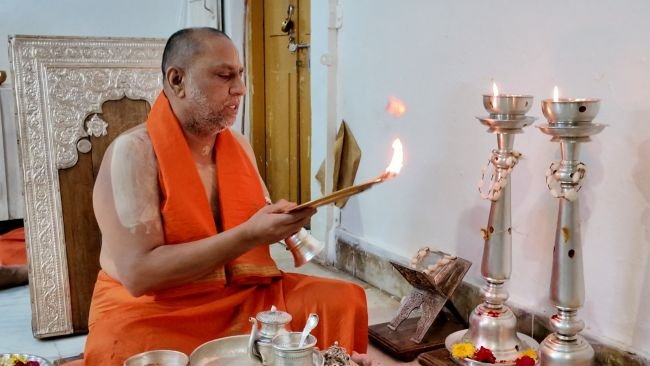 మంత్రాలయం శ్రీ మఠంలో ఘనంగా ఘట స్థాపన