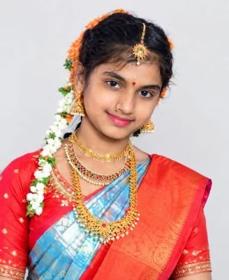 ప్రేమ పేరుతో వేధింపులు..  - పదో తరగతి బాలిక బలవన్మరణం