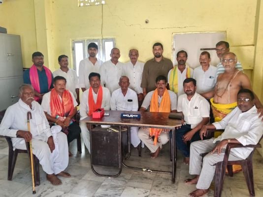 శ్రీ లక్ష్మీనరసింహస్వామి దేవస్థాన నూతన కమిటీ బాధ్యతల స్వీకరణ