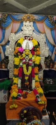 శ్రీ వాసవి కన్యకా పరమేశ్వరి దేవి అలంకారంలో అమ్మవారు 