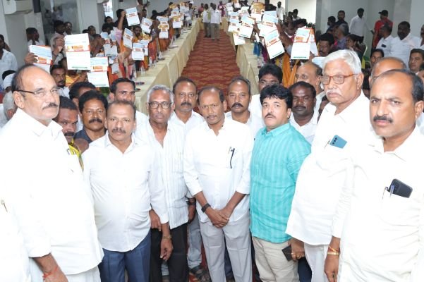 కేతగుడిపిలో వైసీపీకి భారీ ఎదురుదెబ్బ.. టీడీపీలోకి 45 కుటుంబాలు!*