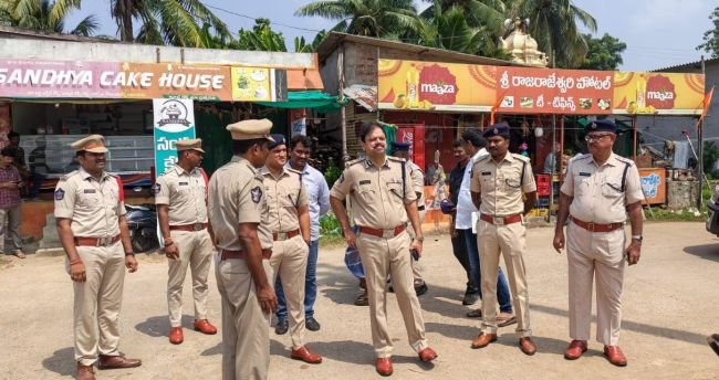 కోటిపల్లిలో పర్యటించిన ఐజీ అశోక్ కుమార్