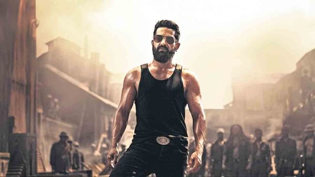 యాక్షన్ మోడ్‌లోకి జూనియర్ ఎన్టీఆర్.. 'డ్రాగన్' కొత్త షెడ్యూల్ ప్రారంభం!