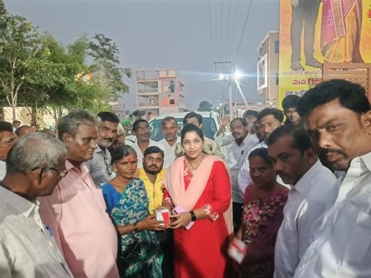 వికలాంగుల ప్రతిభను గుర్తించి వారి ప్రగతికి బాటలు వేస్తున్న చంద్రబాబు.