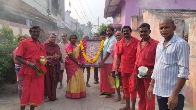  ఘనంగా ప్రారంభమైన దేవీ నవరాత్రి ఉత్సవాలు.