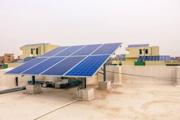 సౌర వెలుగుతో తెలంగాణ – ప్రతి ఇంటి పైకప్పుపై సోలార్