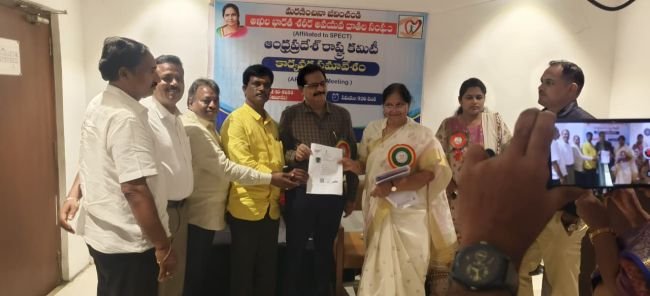 అవయవదానానికి సమ్మతించిన టీడీపీ నేత మాధవరావు