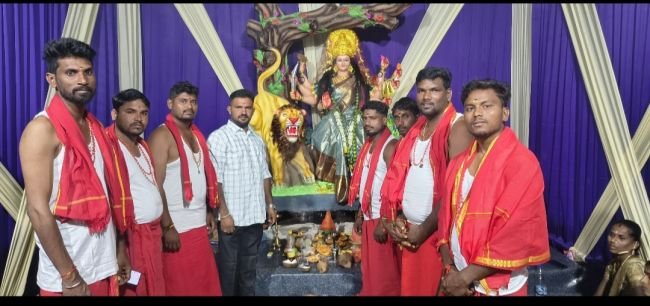 సీతారాంపల్లి గ్రామం పాడిపంటలతో సుభిక్షంగా వర్ధిల్లాలి 