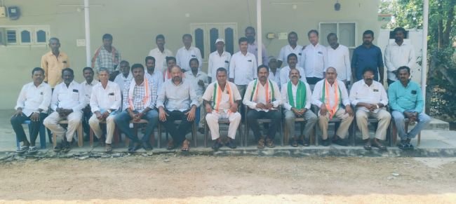 రాజకీయ ఉనికి కాపాడుకోవడం కోసమే  తప్పుడు ఆరోపణలు