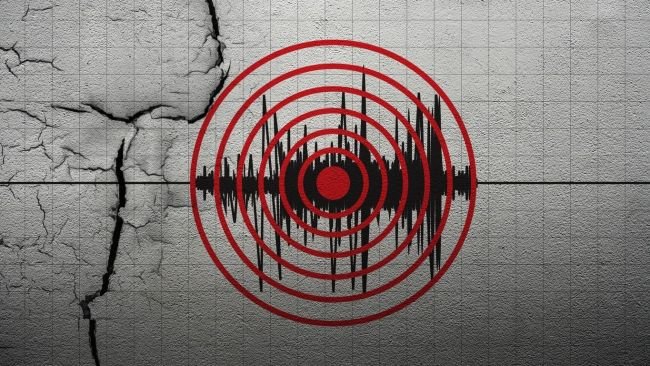 ఇండోనేషియాలో శక్తివంతమైన భూకంపం