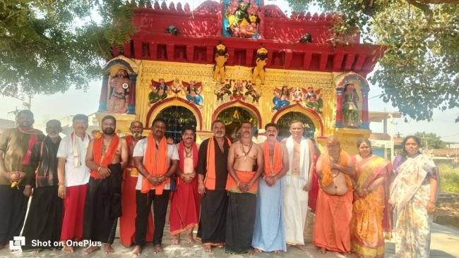 సంగారెడ్డి నుంచి తుల్జాపూర్‌కు భక్తిశ్రద్ధలతో కొనసాగుతున్న భవానీ మాత పాదయాత్ర