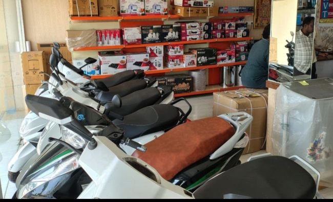 చీపురుపల్లిలో ఆర్ వెంచర్ అక్రమాల వెలుగులోకి