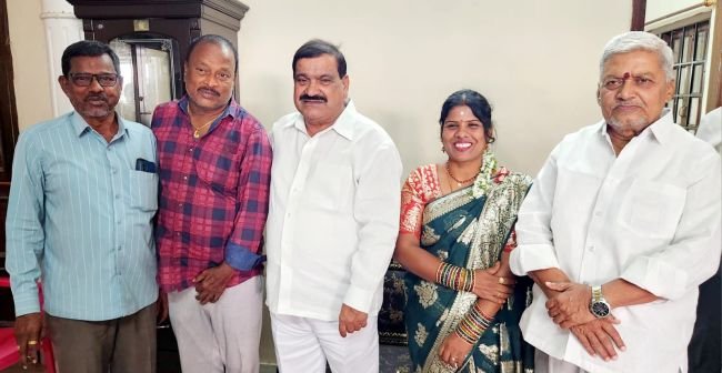 రైతుల సంక్షేమం, మార్కెట్‌ కమిటీ అభివృద్ధికి కృషి చేయాలి: పట్నం మహేందర్‌రెడ్డి